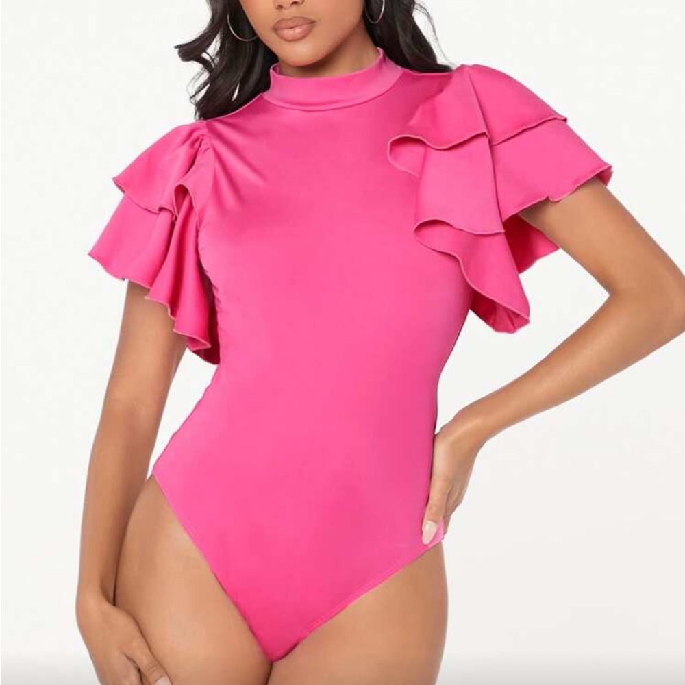 SHEIN Pink Ruffle Sleeve Bodysuit
